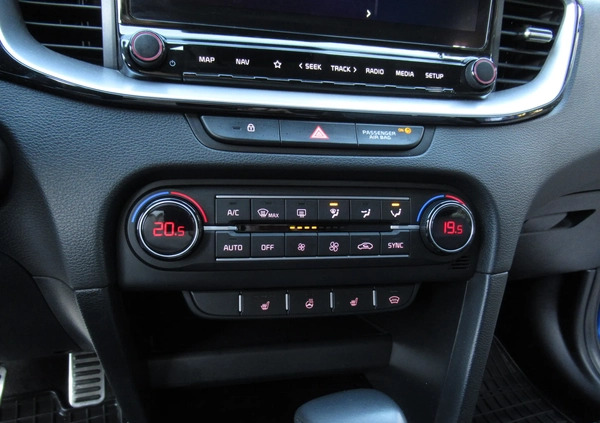 Kia Ceed cena 85890 przebieg: 96860, rok produkcji 2021 z Zakroczym małe 704
